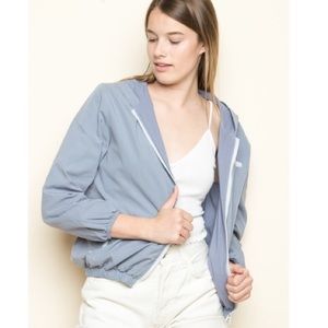 brandy melville windbreaker 💛